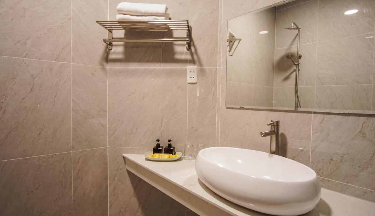 Artmio Hotel Apartment Вунгтау Екстер'єр фото